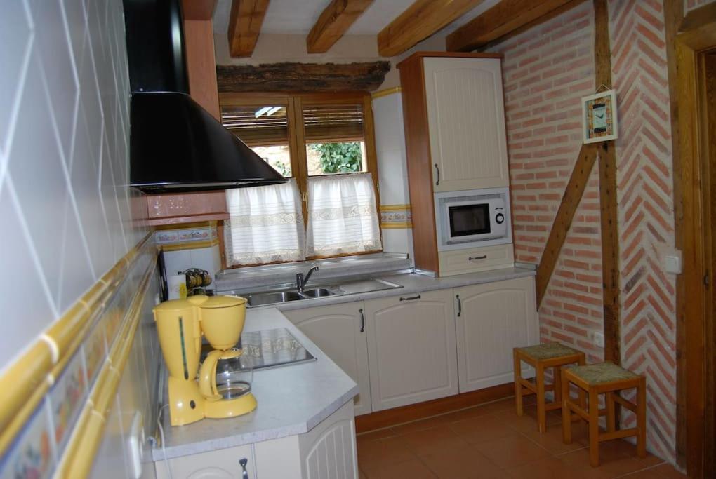 Апартаменты Casa Pinines Torre Val De San Pedro Экстерьер фото